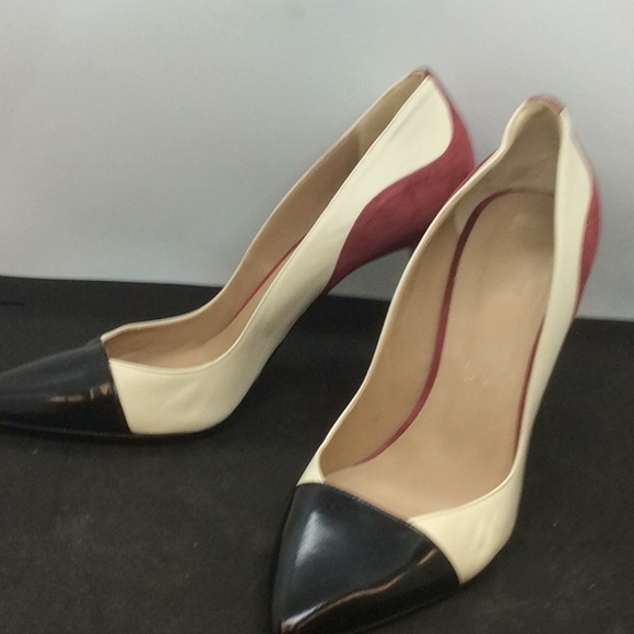 Hoss - Picture 2 of 2